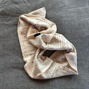 Alice in Wonderland Literary Scarf